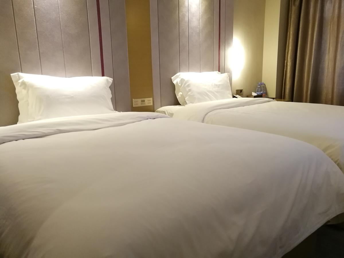 Zmax-Yantai Shimao Coast Branch Hotel Екстериор снимка